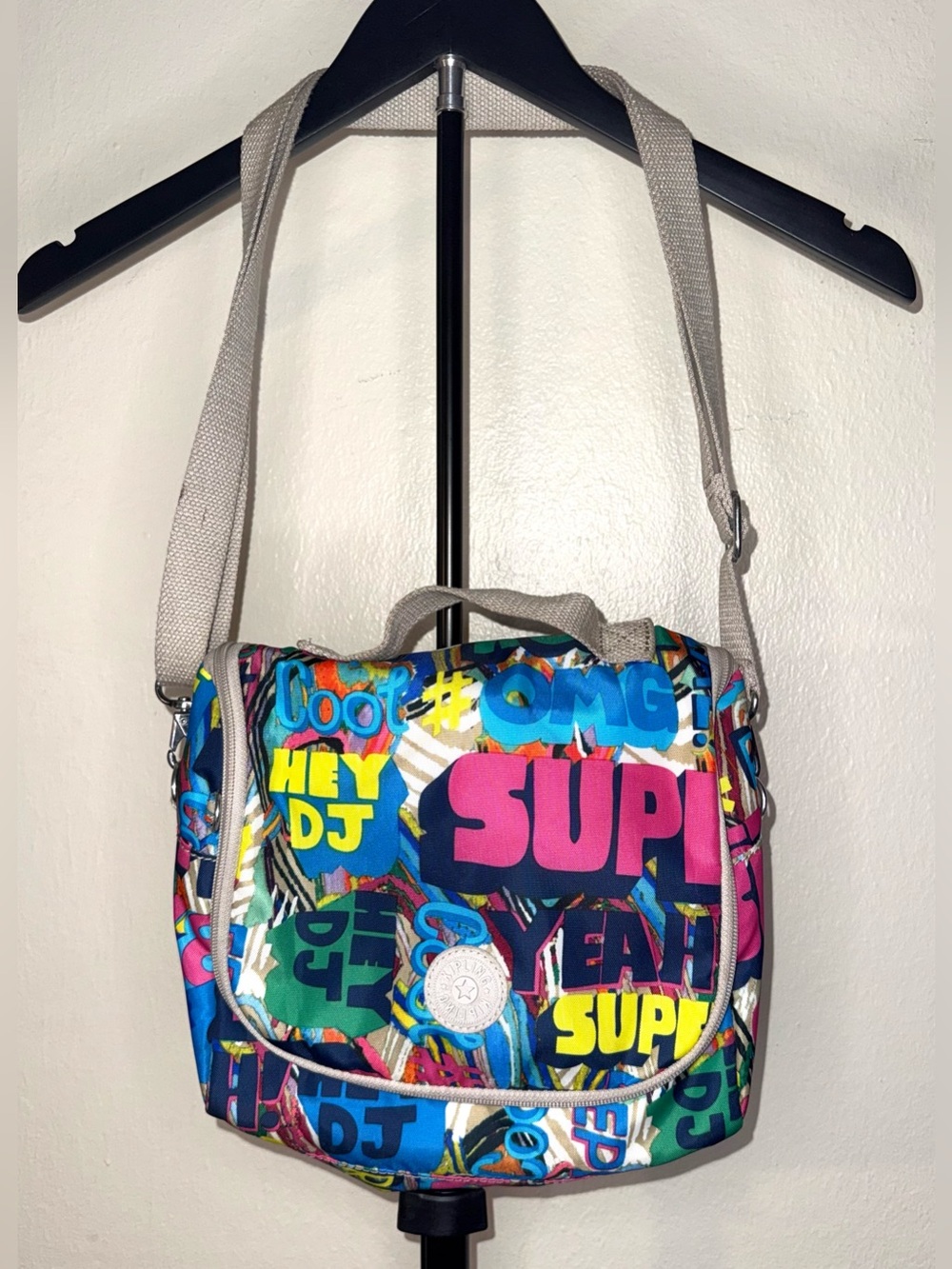 Kipling Kichirou Insulated Lunch Bag w/ colorful, graffiti-style abstract print